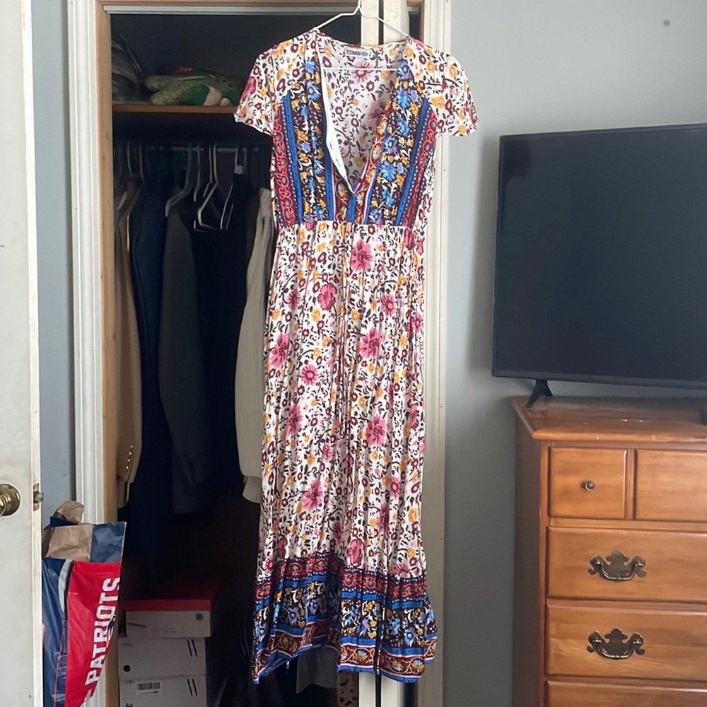 Temofon floral dress, size medium
